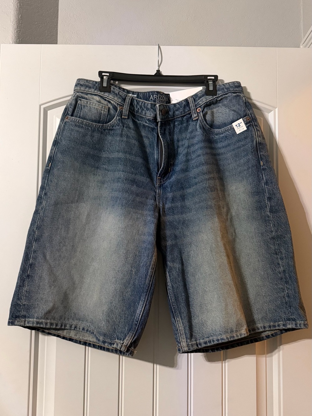 Arizona Jean Company Men’s Washed Blue Denim Shorts